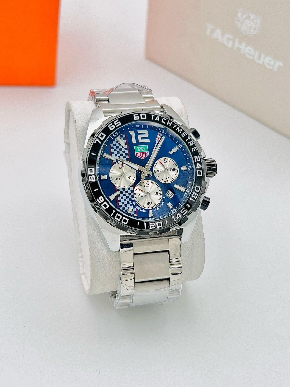 TAG HUER