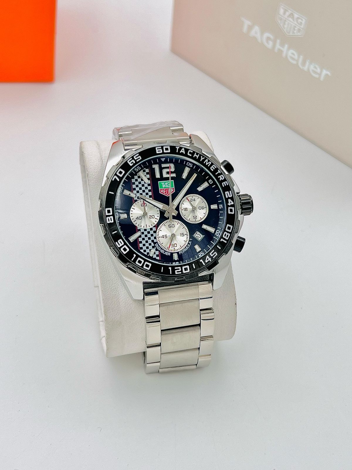 TAG HUER