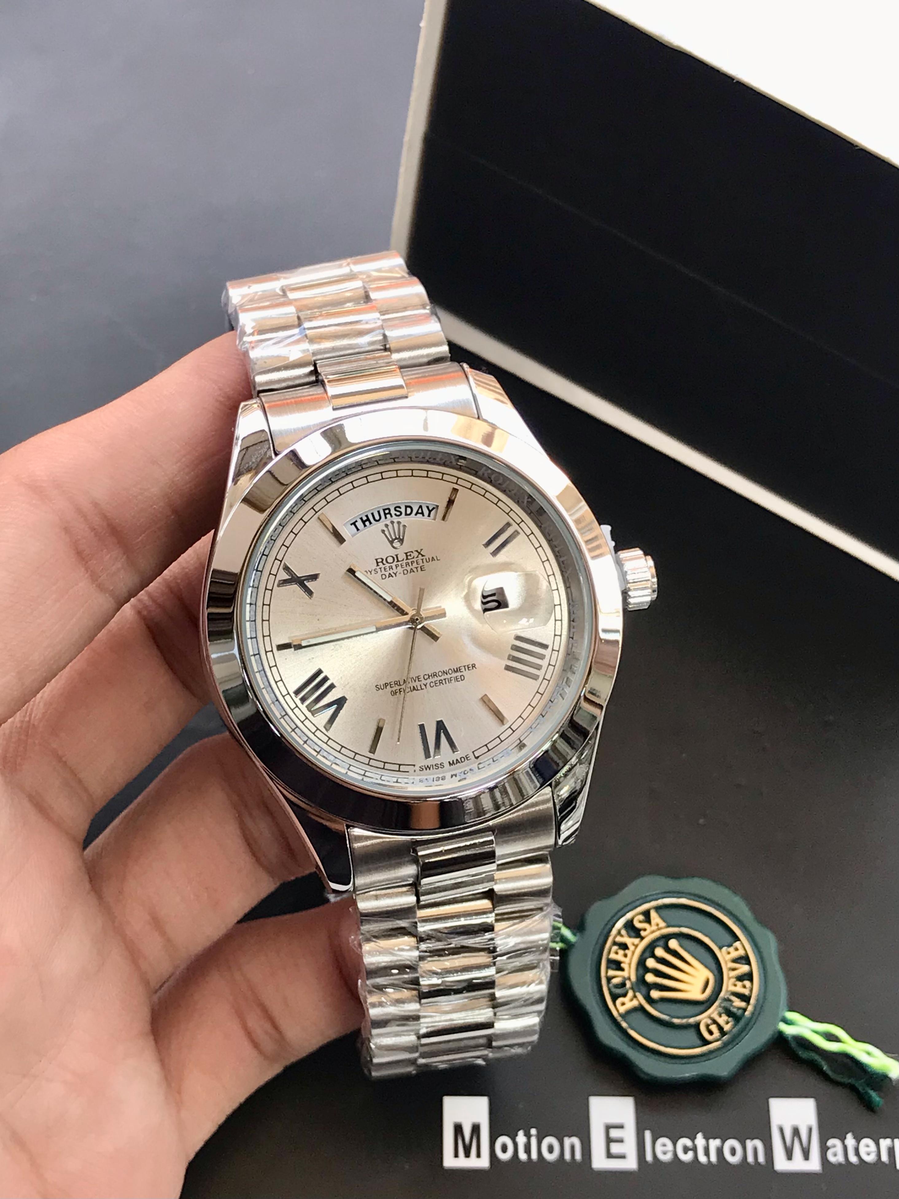 ROLEX Day/Date ROMAN DIAL