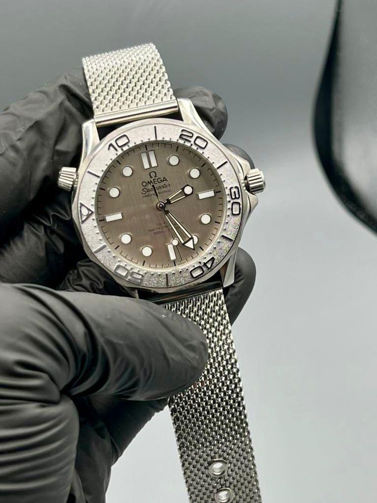 Omega Sea Master ( MESH Chain )